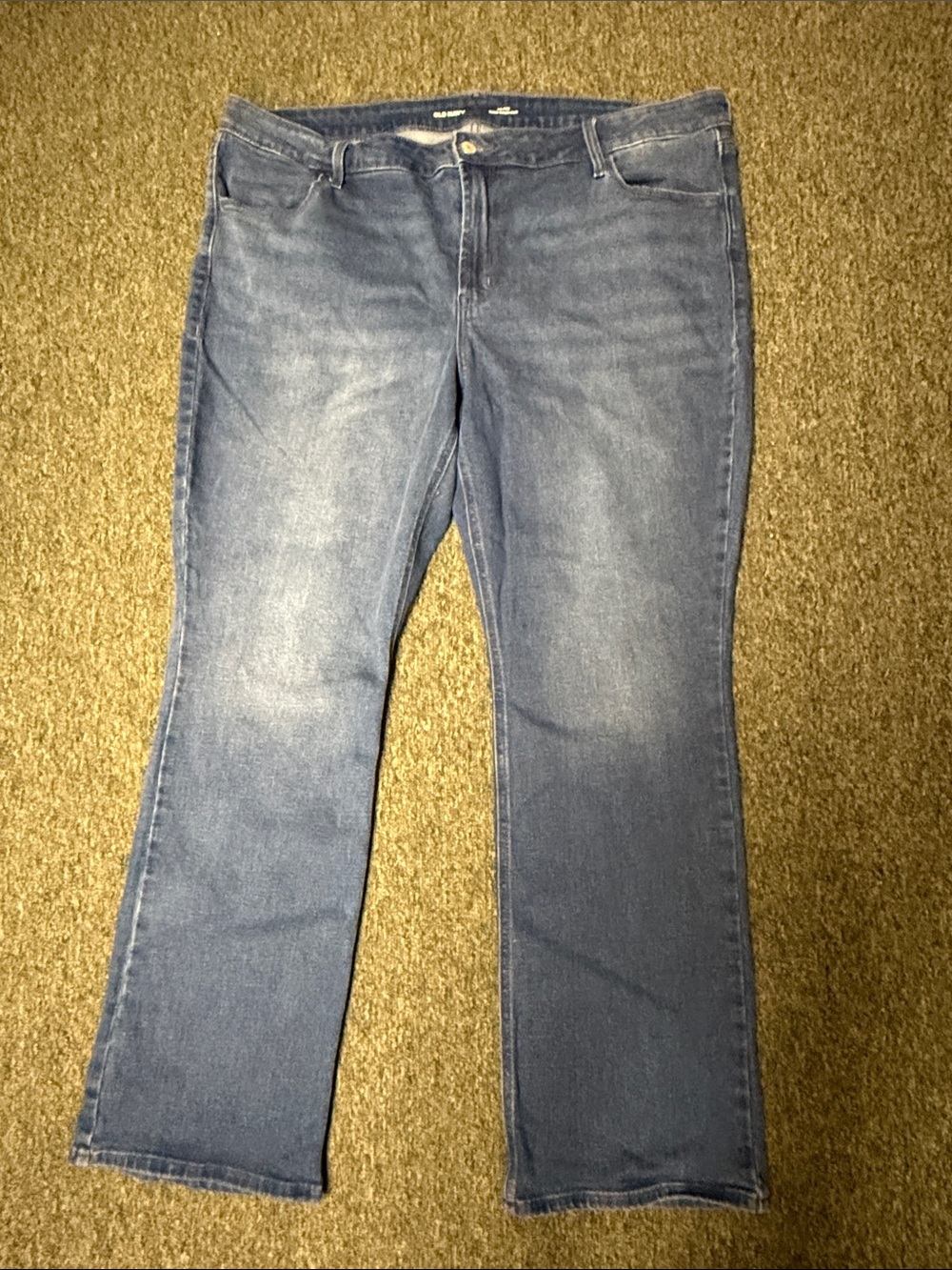 Classic Old Navy Women's mid rise bootcut Blue Denim Jeans